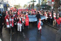 SARIKAMIŞ ŞEHİTLERİ - Şanlıurfa'da Binlerce Vatandaş Sarıkamış Şehitleri İçin Yürüdü