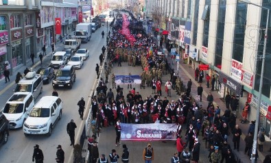 Van'da 'Gençlik Şühedanın İzinde' Yürüyüşü