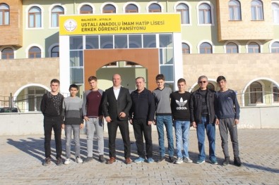 Balıkesir'de 5 Yıldızlı Otel Gibi Öğrenci Pansiyonu