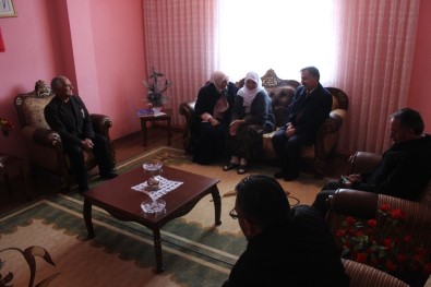 Başkan Aydın'dan Şehit Ailesine Ziyaret