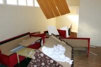 MUSTAFA CIHAT - FETÖ'den Kapatılan Okulda Tuvalet Arkasında Gizli Toplantı Salonu Bulundu