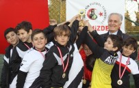 FETHİ SEKİN - Geleceğin Futbolcuları, Fethi Sekin İçin Top Oynadı