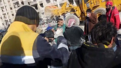 İdlib'deki Patlamalarda Ölü Sayısı 32'Ye Çıktı