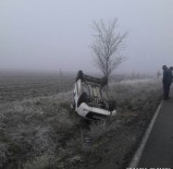 Kulu'da Kontrolden Çıkan Otomobil Şarampole Yuvarlandı