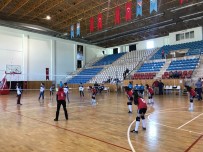 RAMAZAN ABACı - Kumluca'da Voleybol Şampiyonası Başladı