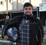 YANıLMA - Motosikletçiye Yaz Kış Fark Etmiyor