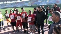 İBRAHIM ÇAKMAK - Şanlıurfa'da Muhabirler 'Koştu'