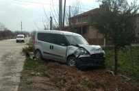 Bafra'da Trafik Kazası Açıklaması 2 Yaralı