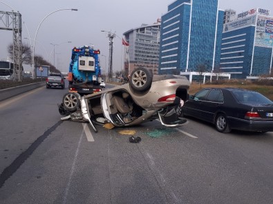 Başkent'te Trafik Kazası Açıklaması 4 Yaralı
