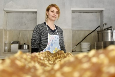 Bursa'dan Gelin Geldi, İŞKUR Desteğiyle Pestil Üretim Tesisi Kurdu