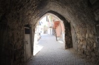 TİLLO - Siirt'te Tarihi Geçitler İlgi Bekliyor