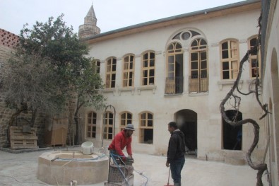 Tarihi Kilis Evi Restore Ediliyor