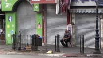 İKİNCİ SINIF VATANDAŞ - Filistinliler Yarın Genel Greve Gidiyor
