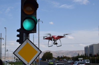 Malatya'da Drone Destekli Trafik Denetimi