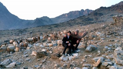 (ÖZEL) Afgan Charlie Chaplin, Halka Savaşı Unutturuyor