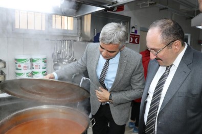 Samsun'da Okul Kantinlerinde Denetimler Sıkılaştırıldı