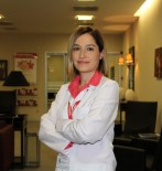 RADYOTERAPİ - Uzmanlardan rahim ağzı kanseri aşısı yaptırın uyarısı