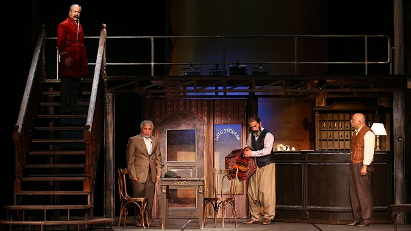 Devlet Tiyatroları'nda perde 'Reis Bey' ile açılıyor