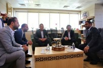 TUNCAY ŞANLI - Fenerbahçeli Eski Futbolcular Hamza Yerlikaya'yı Ziyaret Etti