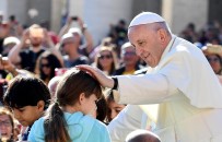 KIRALıK KATIL - Papa Francis Açıklaması 'Kürtaj Yaptırmak Kiralık Katil Tutmakla Aynı Şeydir'