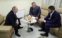 Putin, Nurmagomedov İle Bir Araya Geldi