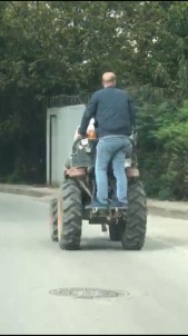 Traktörle Tehlikeli Yolculuk Kameraya Yansıdı