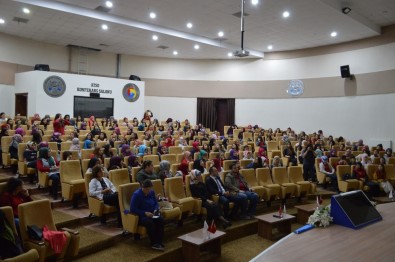 Aksaray'da Gençlere 'Psikolojik Dayanıklılık' Eğitimi Verildi