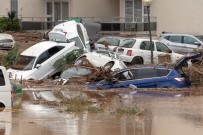 İspanya'da Yaşanan Sel Felaketinde Ölü Sayısı Yükseliyor
