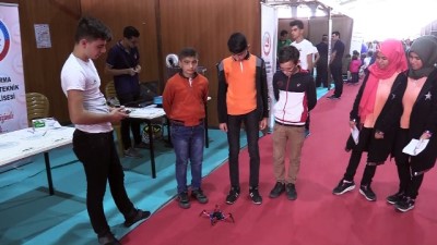 Öğrencilerin Yaptığı Robot Örümcek İlgi Görüyor