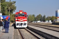 ŞEHMUS GÜNAYDıN - Sosyal Kooperatif Eğitim Ve Tanıtım Treni Isparta'da