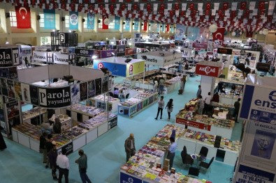 Uluslararası Kitap Ve Kültür Fuarı 5. Kez Kapılarını Açtı