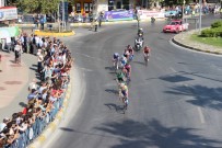 ATATÜRK HEYKELİ - Bisiklet Turu Aydın'da Coşkuyla Karşılandı