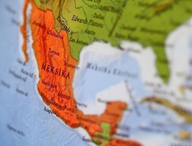 Meksika'da alışveriş merkezi inşaatı çöktü: 7 ölü