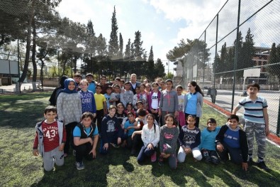 Okul Bahçeleri Spor Alanına Dönüştü