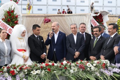Bakan Soylu, Diyarbakır'da Düğüne Katıldı