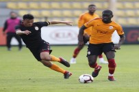 METİN OKTAY - Galatasaray, U21 Takımı İle Hazırlık Maçı Yaptı