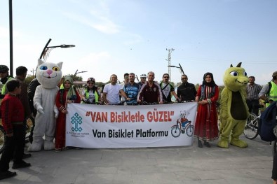 Van'da 'Tarihe Pedal Çevir' Etkinliği İlgi Gördü