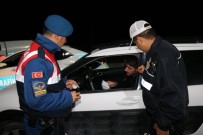 Jandarma Ve Polis Ekiplerinden Trafik Denetimi