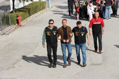 Karşılıklı Küfürleşme Kanlı Bitti Açıklaması 4 Yaralı