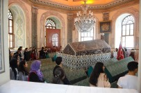 YEŞIL CAMII - Gürsu Belediyesi Tarihe Yolculuk Yaptırıyor