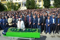 İSMET YıLMAZ - Özkaya'nın Annesi Zeynep Özkaya Son Yolculuğuna Uğurlandı