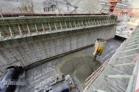 21 ARALIK 2012 - Türkiye'nin En Yüksek Barajının Yapımı Sürüyor