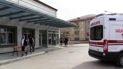 Kayseri'de Düzensiz Göçmenleri Taşıyan Minibüs Devrildi Açıklaması 2 Ölü, 19 Yaralı