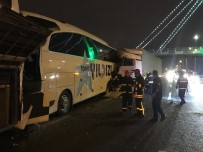 FARABI - Kocaeli'de Tır 2 Yolcu Otobüsüne Çarptı Açıklaması 1'İ Ağır 8 Yaralı