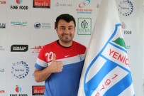 KENAN EVREN - Oyuncunun Ayağı Kırıldı, Maç Tatil Edildi