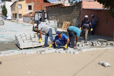 Turgutlu'da 5 Mahallenin Sokakları Da Sil Baştan Yenilendi