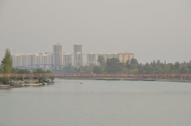 Adana'yı Toz Bulutu Sardı