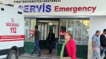 FıRAT ÜNIVERSITESI - Elazığ'da Sağlık Çalışanlarına Sözlü Ve Fiziksel Saldırı İddiası