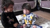 AHMET DURSUN - Mert Bebek, Duymak İçin Ameliyat Olacağı Günü Bekliyor