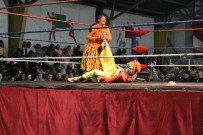 SPOR AYAKKABI - (Özel) Kadın Şampiyon, Kırkpınar Başpehlivanına Meydan Okudu